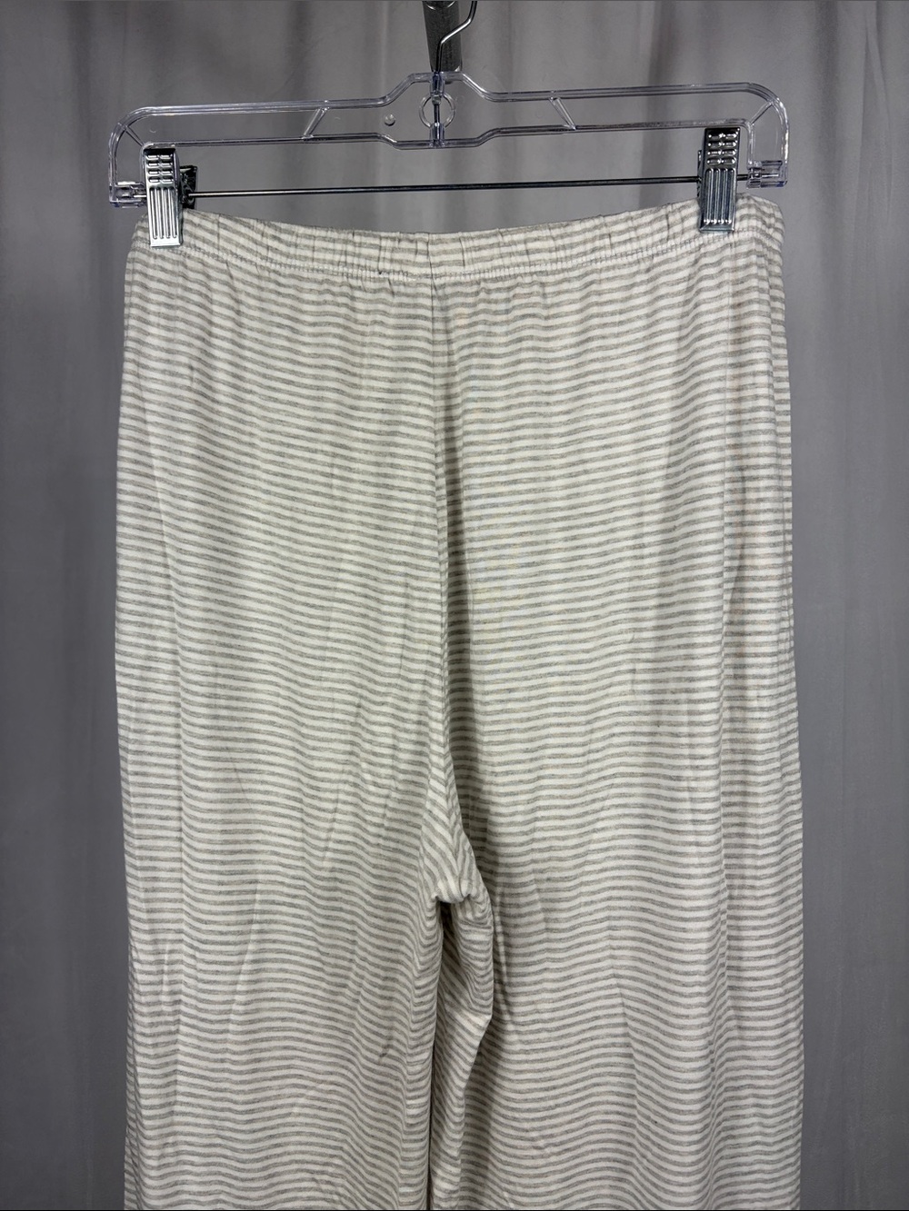 J. Crew Eco Dreamiest Long-Sleeve Pajama Set‎ in Gray Stripe. - Picture 11 of 16